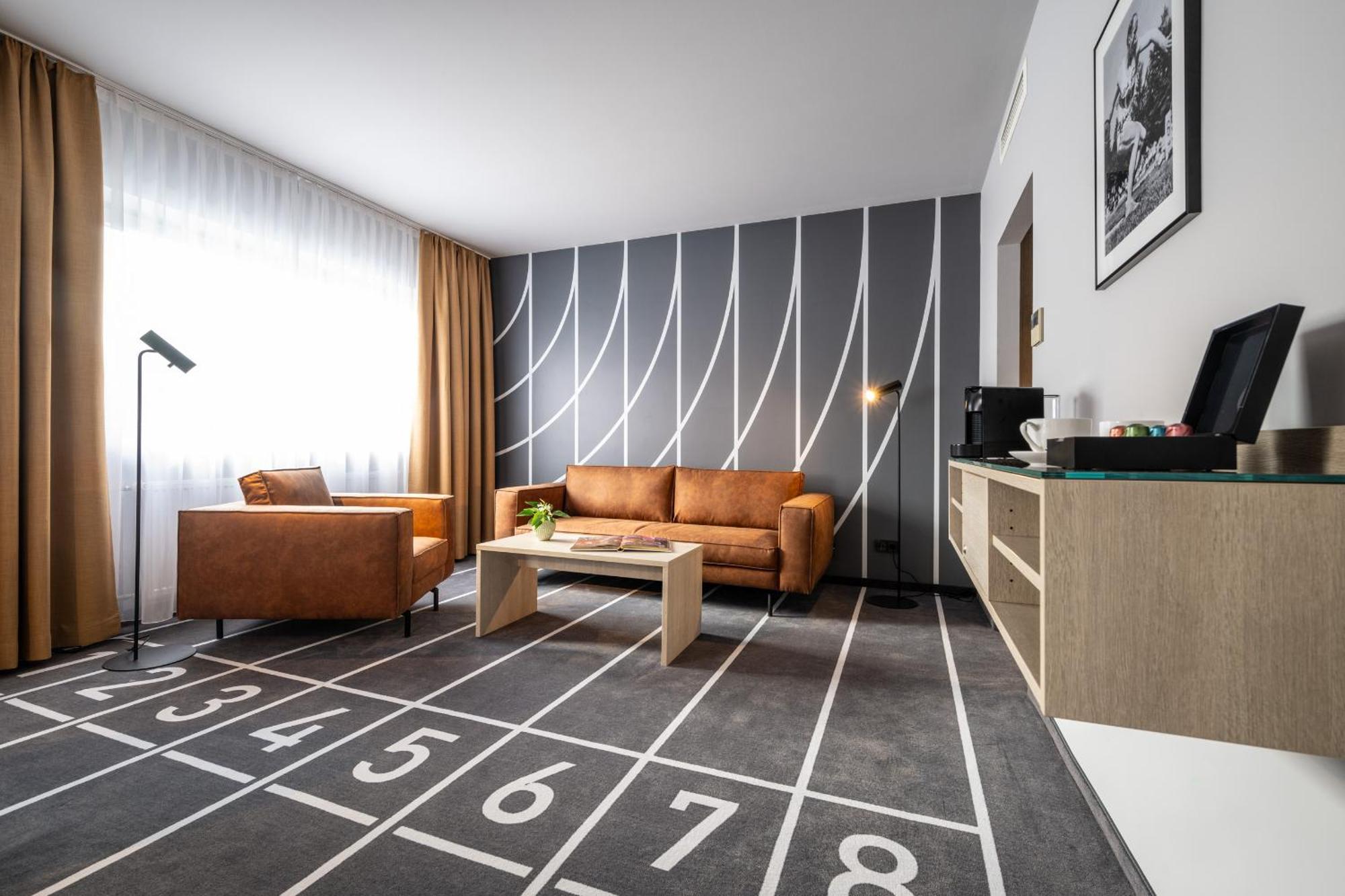 Hotel Herzogspark Herzogenaurach Bagian luar foto