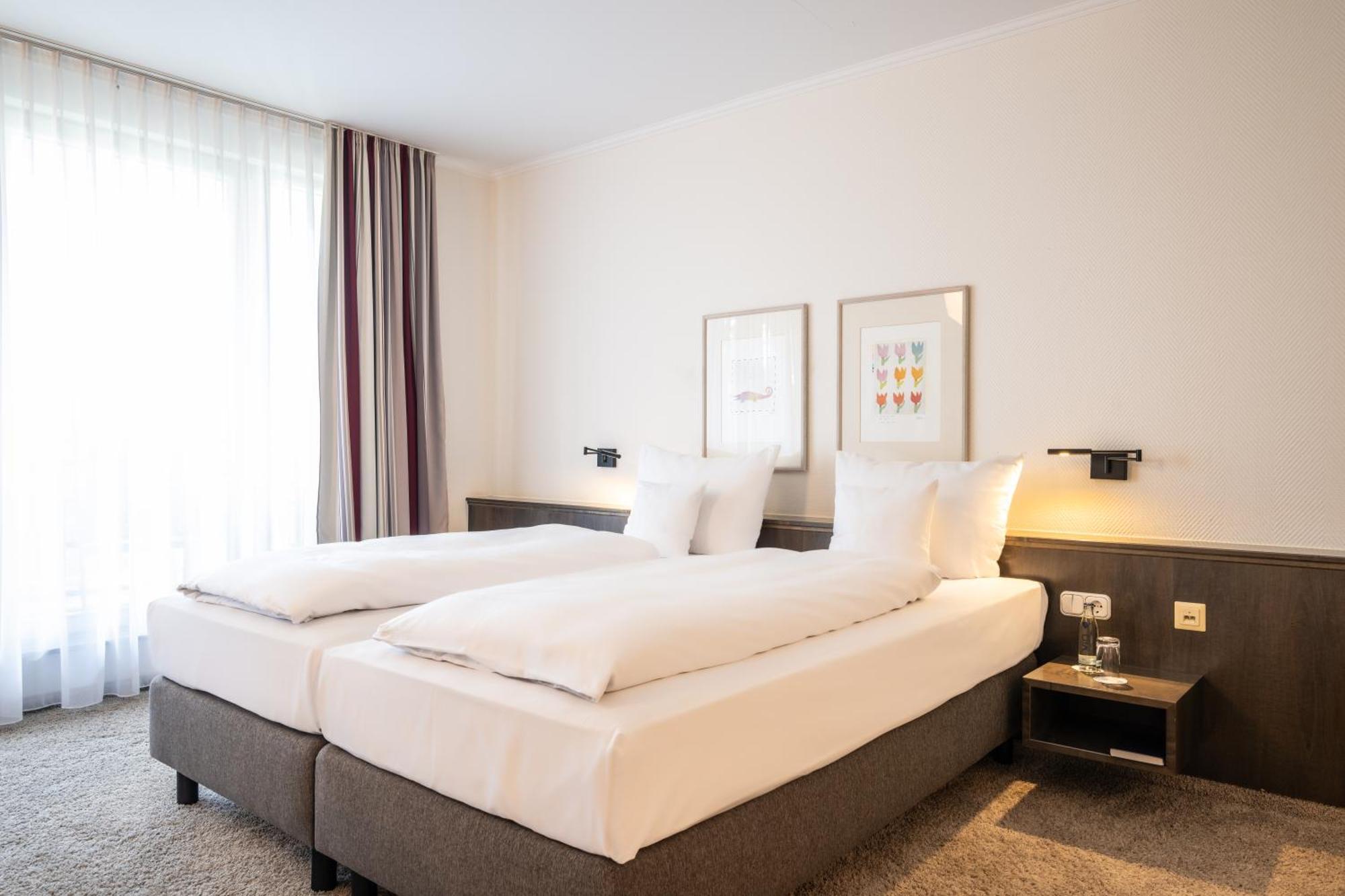 Hotel Herzogspark Herzogenaurach Bagian luar foto
